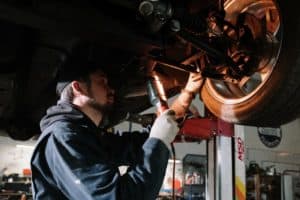 6 Important Tools for Basic Car Repair and Maintenance