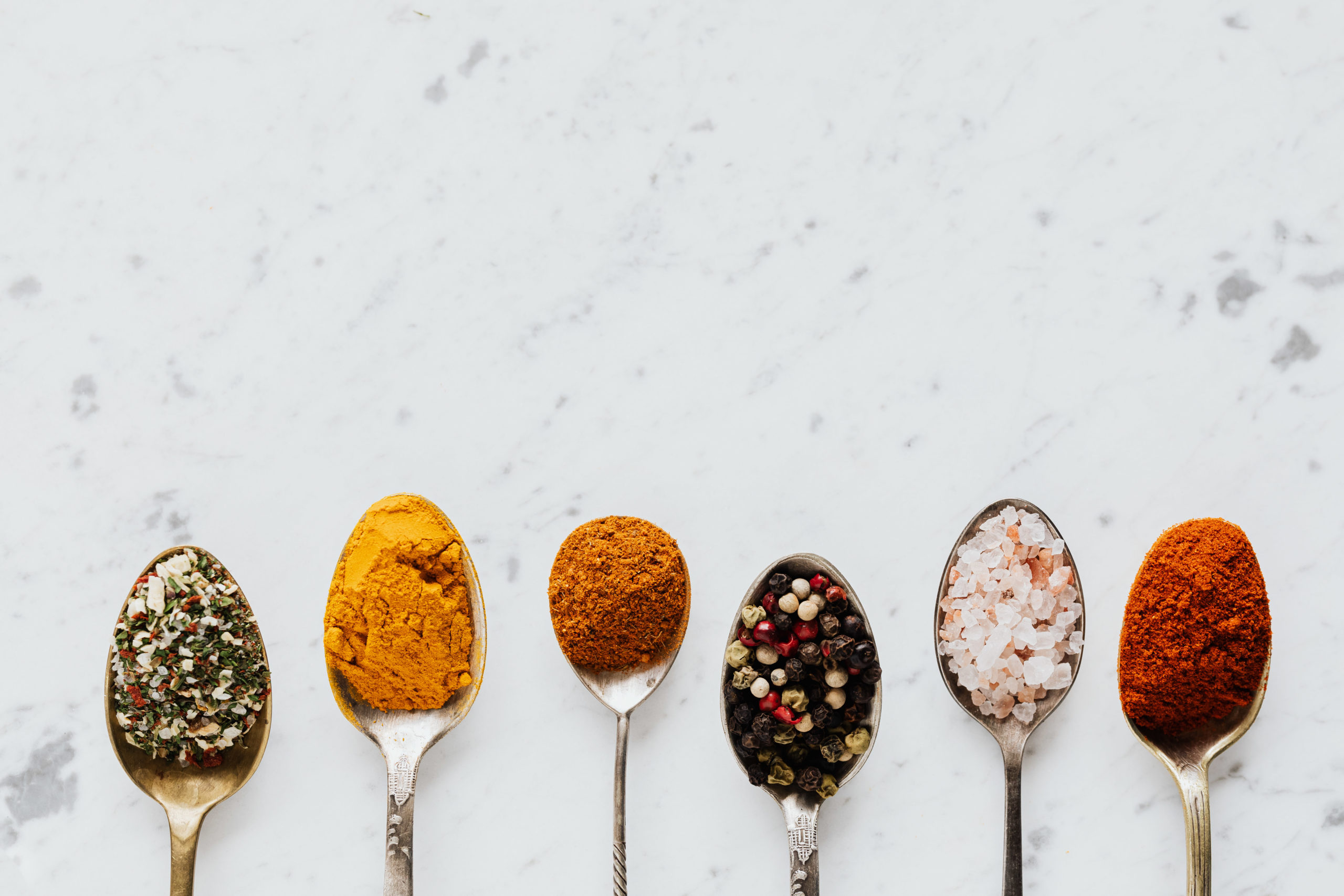 4 Spices that Will Bring Colour to Your Dish