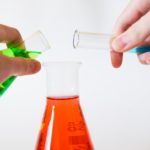 4 Cool Experiments that Can Be Done in Your House