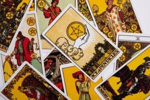 5 Interesting Facts about Tarot Reading