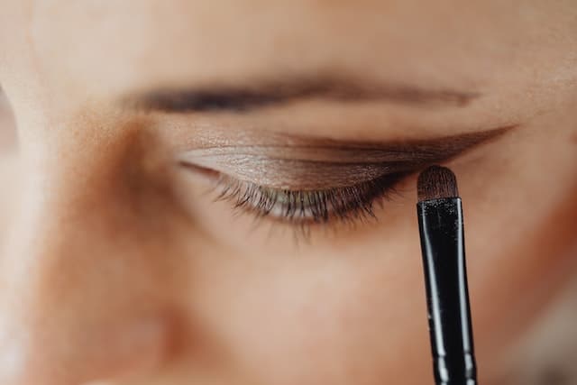 Steer Clear of These 5 Makeup Mistakes to Get a Flawless Look